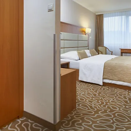 Orea Pyramida 4* Praha