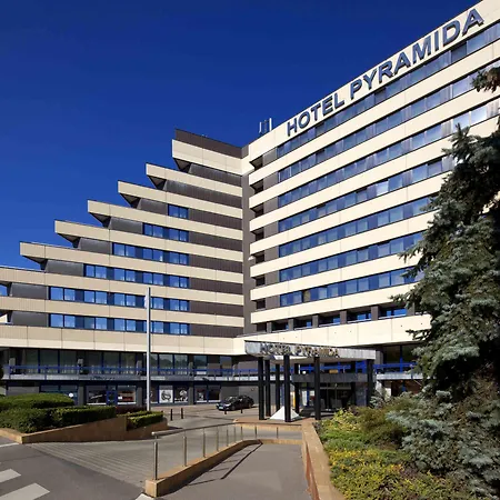 Orea Pyramida Szálloda 4*
