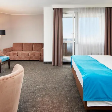 Orea Pyramida 4* Prague