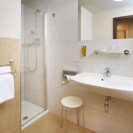 Orea Pyramida 4* Prag