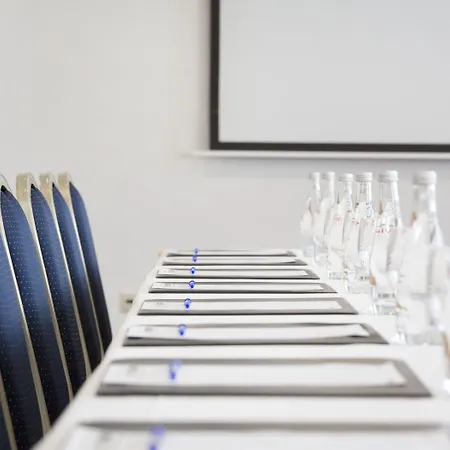 Orea Pyramida 4* Praag