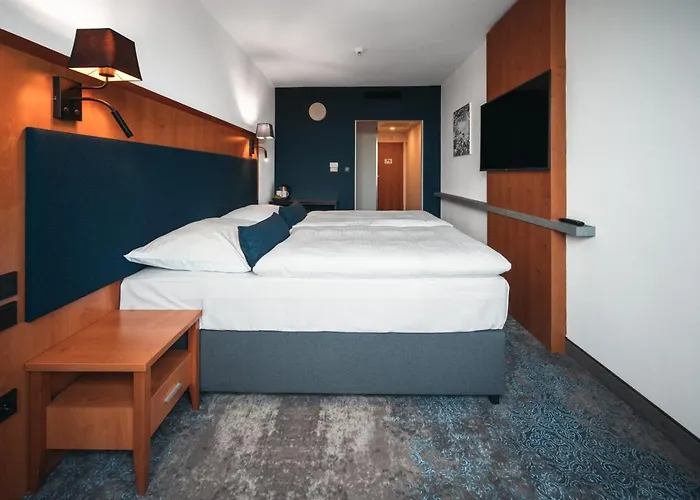 Hotel Orea Pyramida 4*