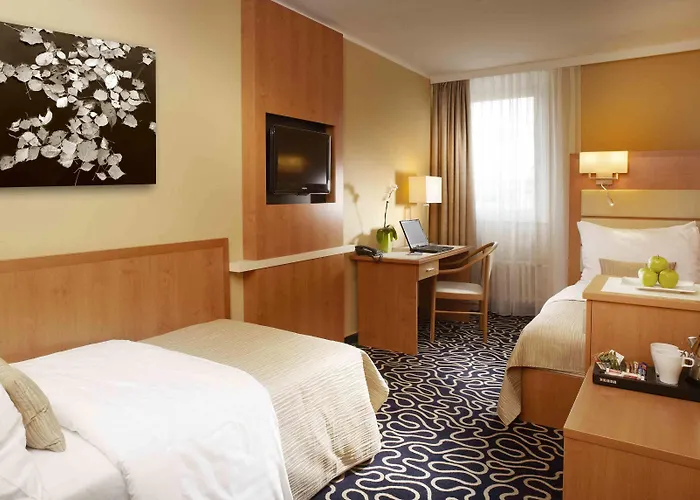 Hotel Orea Pyramida 4*