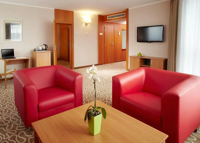 Orea Pyramida 4* Prague