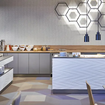 Orea Pyramida 프라하